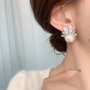 Elegant French shell flower petal earrings with large pearls and sparkling zircons