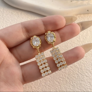 Elegant 18K gold plated chain tassel earrings with black zircon for evening party look