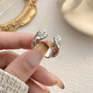 Anello regolabile a margherita in argento retrò per uomo e donna con incisione vintage