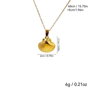 Détail du pendentif coquillage plaqué or 18K avec dimensions de la chaîne 40+5cm