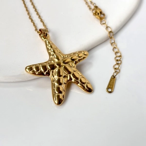 Collier pendentif étoile de mer en acier inoxydable plaqué or 18K avec texture