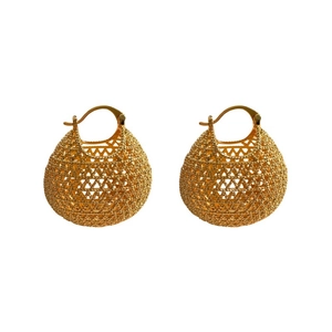Vintage hollow gold-plated money bag hoop earrings with intricate mesh weaving design