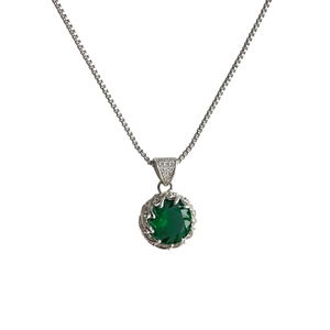 Elegant box chain necklace with flower bud emerald zircon pendant in gold plating