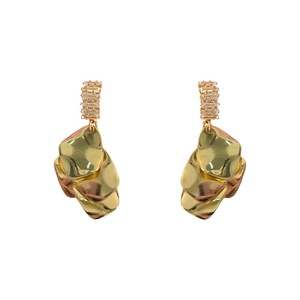 Exaggerated golden multi-layer shell earrings with sparkling zircon crystal studs