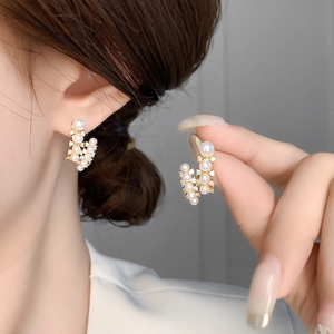 Orecchini A Lobo Vintage A Grappolo Con Künstliche Perle Di Imitazione Zircone Rame Placcato Oro 18K Gioielli Eleganti Per Donna