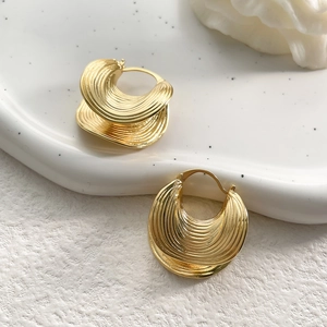 Retro Layered Leaf Texture Hoop Earrings Real Gold And Silver Plated Copper Wavy Shell Shape Niche Style For Women