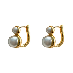 French vintage gold plated earrings featuring double white pearls in vertical design