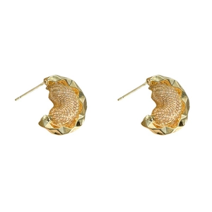 Irregular gold geometric stud earrings featuring textured mesh centers and wavy edges