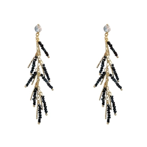 Elegant gold fringe earrings with black beads and crystal stud in French retro style