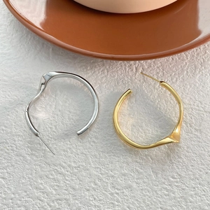 Boucles Oreilles Créoles Irrégulières Cuivre Plaqué Or Véritable 18 Carats Ondulées En Forme C Bijoux Géométriques Femmes