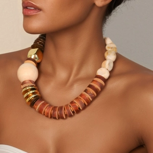 Bohemian Wood Beaded Statement Necklace For Women Vintage Maillard Style Multi Material Resin Alloy OT Clasp Fashion