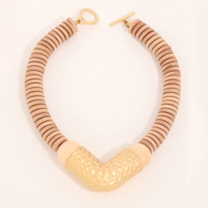 Modern V-shaped beaded necklace with light brown wooden beads and hammered gold pendant