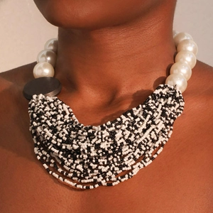 Bohemian multi-layer necklace with black and white seed beads and large pearls