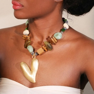 Collier Perles Bohème Avec Pierre Naturelle Bois Et Alliage Pendentif Cœur Doré Pour Femmes Style Ethnique