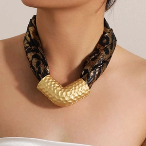 Hammered V-shaped gold metal necklace with leopard print fabric rope for women