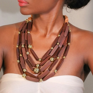 Collana Statement Multistrato Bohémien Perline Di Legno E Sfere Di Metallo Stile Etnico Vintage Da Donna