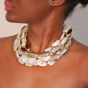 Multilayer Necklace With Imitation Artificial Pearl And Alloy Gold Oval Beads Elegant Baroque Style For Women Toggle Clasp