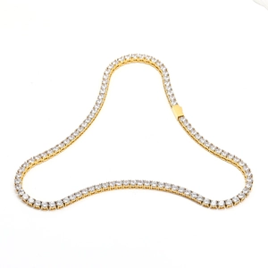 Collier tennis luxueux en acier inoxydable doré avec zircons de 5mm pour femmes