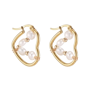 Handmade gold heart hoop earrings with white pearls and wire-wrapped irregular round frames