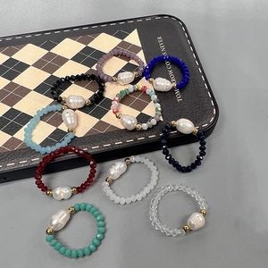 Colorful freshwater pearl beaded elastic rings with baroque style and gold accents
