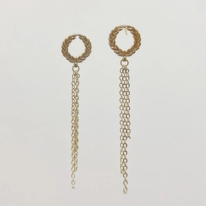 Boucles d'oreilles pampilles plaquées or 14K avec anneau feuille d'olivier