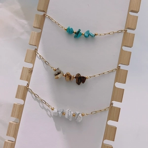 Three-piece retro Bohemian beaded bracelet set with tiger eye stones and gold paperclip chains