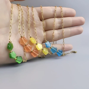 Collier à fleurs colorées en acier inoxydable doré 18K avec pierres œil de chat douces