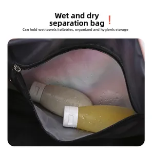 Detail of the waterproof dry and wet separation pocket with bottles in a travel bag