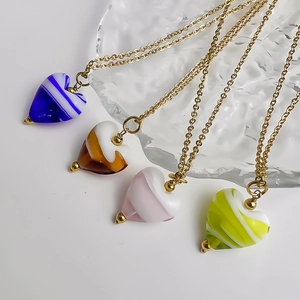 Collier À Pendentif Coeur En Acier Inoxydable Plaqué Or 18K Verre Émaillé Motif Encre Bijoux Pour Femmes