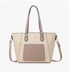Vista frontale della borsa tote grande in colori a contrasto beige e rosa con manici