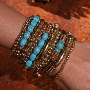 Bracelet Künstliche Perles Multi Couches Empilable Bohème Avec Künstliche Perle Fantaisie Turquoise Et Tube Métal Alliage Bijoux Mode Pour Femmes