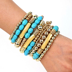 Ensemble de 10 bracelets minimalistes avec pierres turquoise et perles dorées