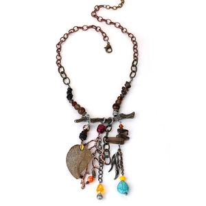 Bohemian vintage fringe necklace with turquoise leaves and colorful resin beads