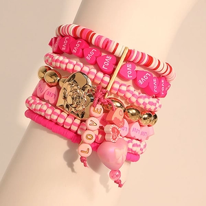 Ensemble de bracelets bohèmes multicouches roses avec pendentif cœur et perles lettres LOVE