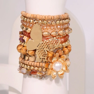 Böhmisches mehrlagiges Perlenarmband-Set mit goldenem Schmetterling und Blumen