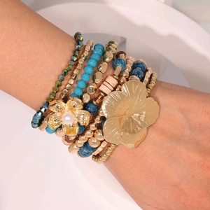 Böhmische Künstliche Perlenarmbänder Legierung Blumenanhänger Glasperlen Imitation Künstliche Perle Elastischer Stapelschmuck Für Damen Strandurlaub