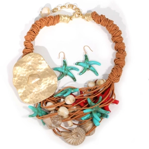 Marine jewelry set with starfish shell necklace and earrings for beach vacations