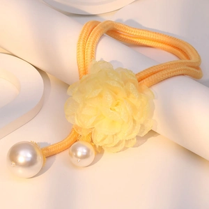 Fashionable double-layer yellow cord necklace with mesh flower and pearl pendant