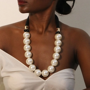 Chunky Faux Artificial Pearl Statement Necklace For Women Exaggerated Collar With Polyester Braided Cord Gold Aluminum Metal Jewelry