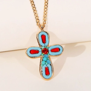 Collana con croce vintage fatta a mano in oro con rubini rossi e pietre in smalto blu