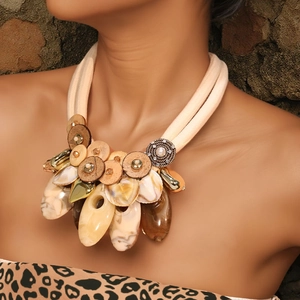 Bohemian Statement Necklace Chunky Cotton Rope Wood Resin Alloy Heart Pendant Ethnic Vintage Jewelry For Women
