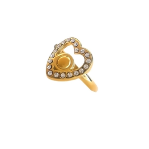 Bague coeur évidée dorée avec incrustation de cristaux et anneau réglable en acier