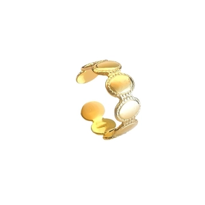Minimalist stainless steel open ring with interlocking oval links and beaded texture edges