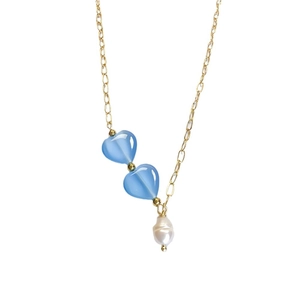 Collier en Y doré orné de perles de cœur bleu ciel et d'un pendentif en perle baroque