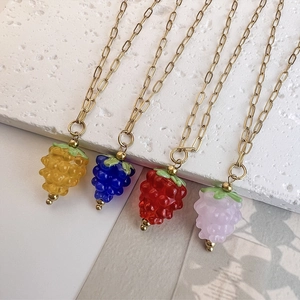 French Retro Raspberry Pendant Necklace For Women Stainless Steel Paperclip Chain Colorful Glass Fruit Jewelry