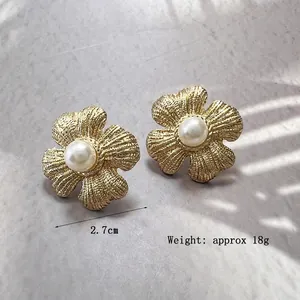 Vintage frosted gold flower earrings with large pearls, 2.7cm stainless steel studs