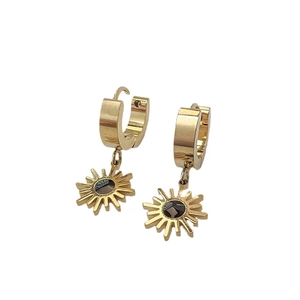 Boucles d'oreilles en acier doré 18K avec pendentif soleil et émail noir au centre