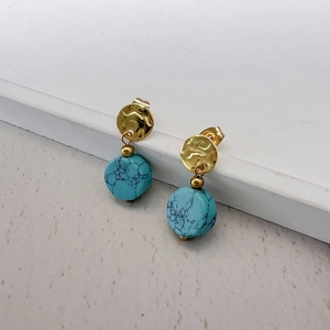Retro bohemian drop earrings with gold hammered discs and blue natural stones