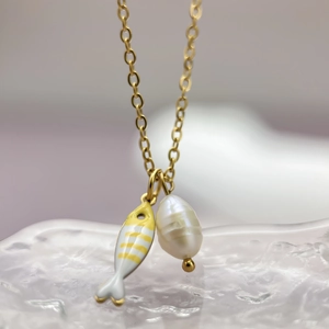 Ocean style stainless steel necklace with fish enamel charm and freshwater pearl