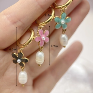 Elegant gold earrings with cherry blossoms and drop pearls in three colors